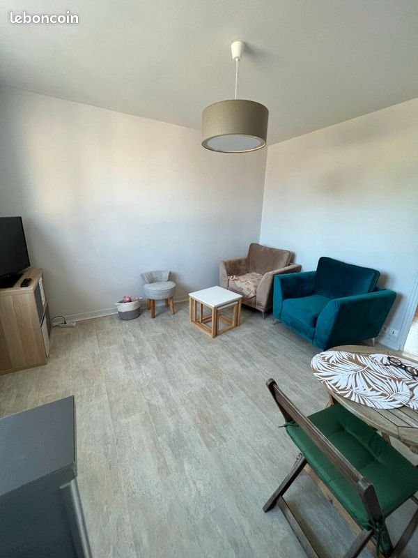 Appartement à louer, 28m², Donville-les-Bains