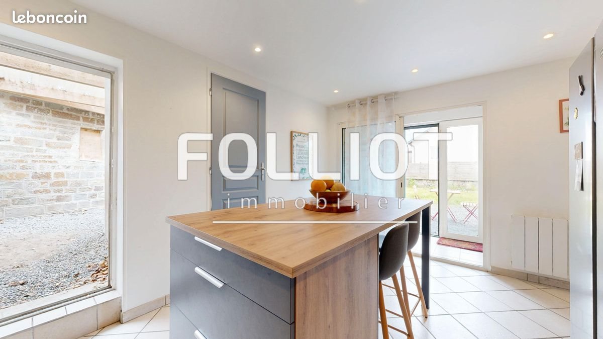 Maison à louer, 102m², Folligny