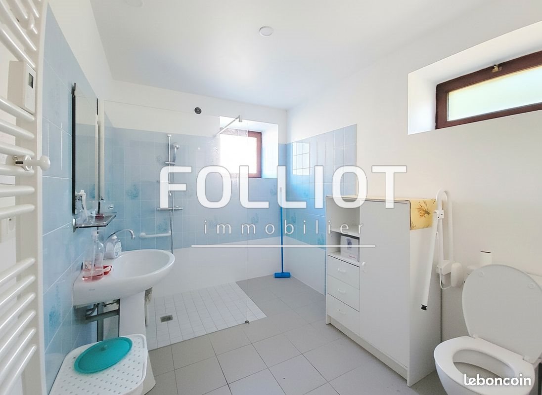 Maison à vendre, 158m², Isigny-le-Buat