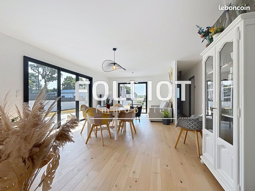 Maison à vendre, 90m², Bréhal