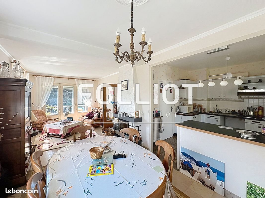 Maison à vendre, 165m², Jullouville