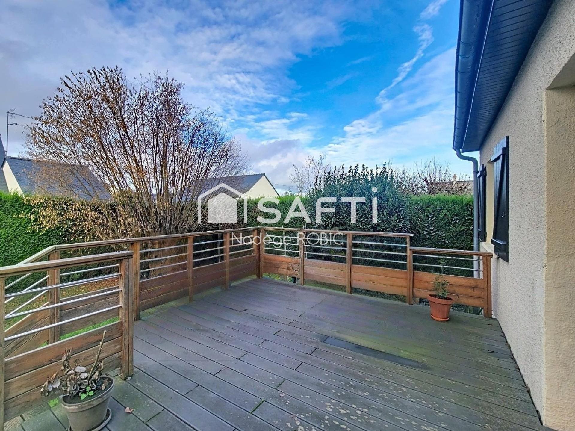 Maison à vendre, 130m², Seiches-sur-le-Loir
