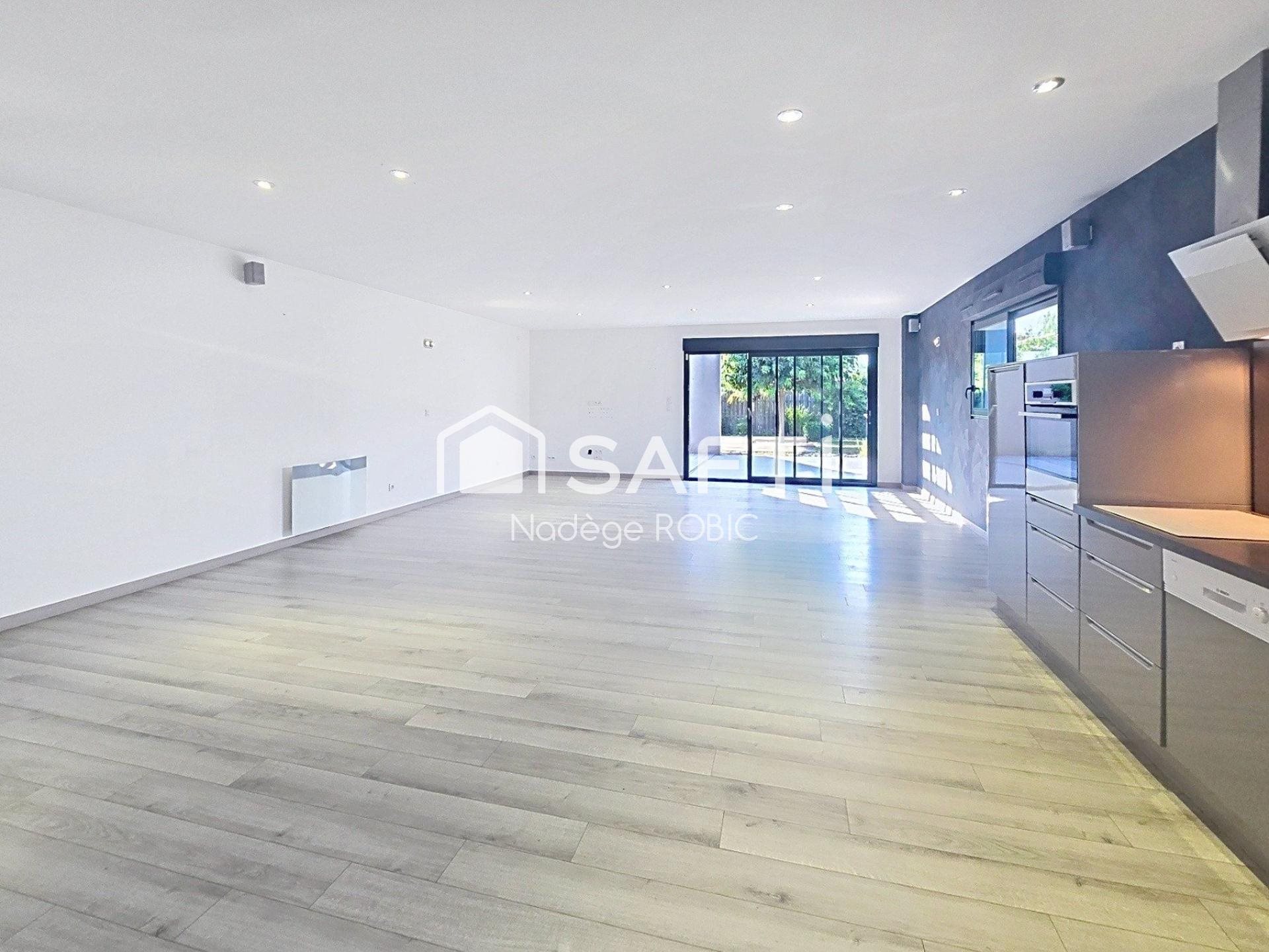 Maison à vendre, 137m², Corzé