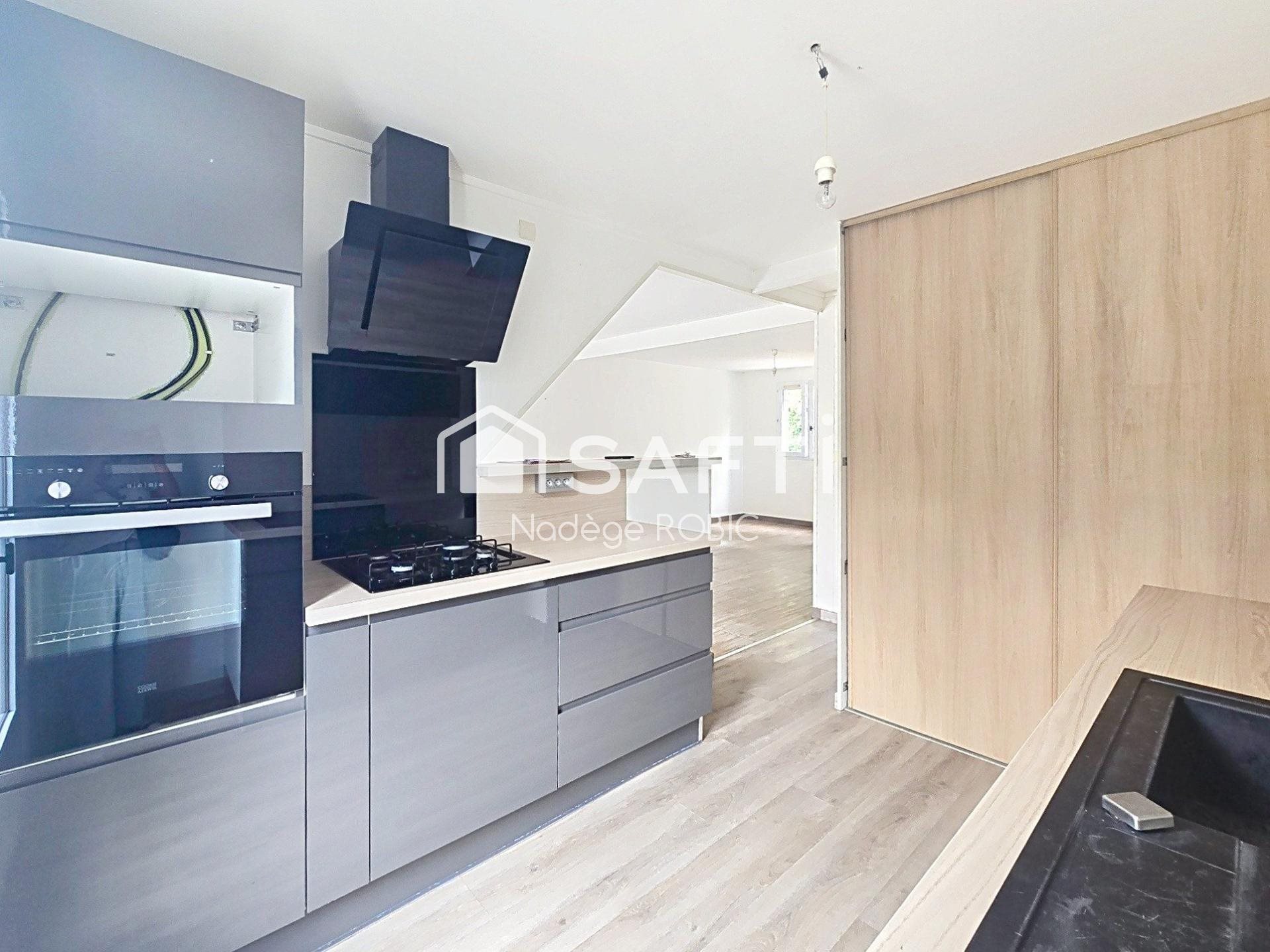 Maison à vendre, 84m², Pellouailles-les-Vignes