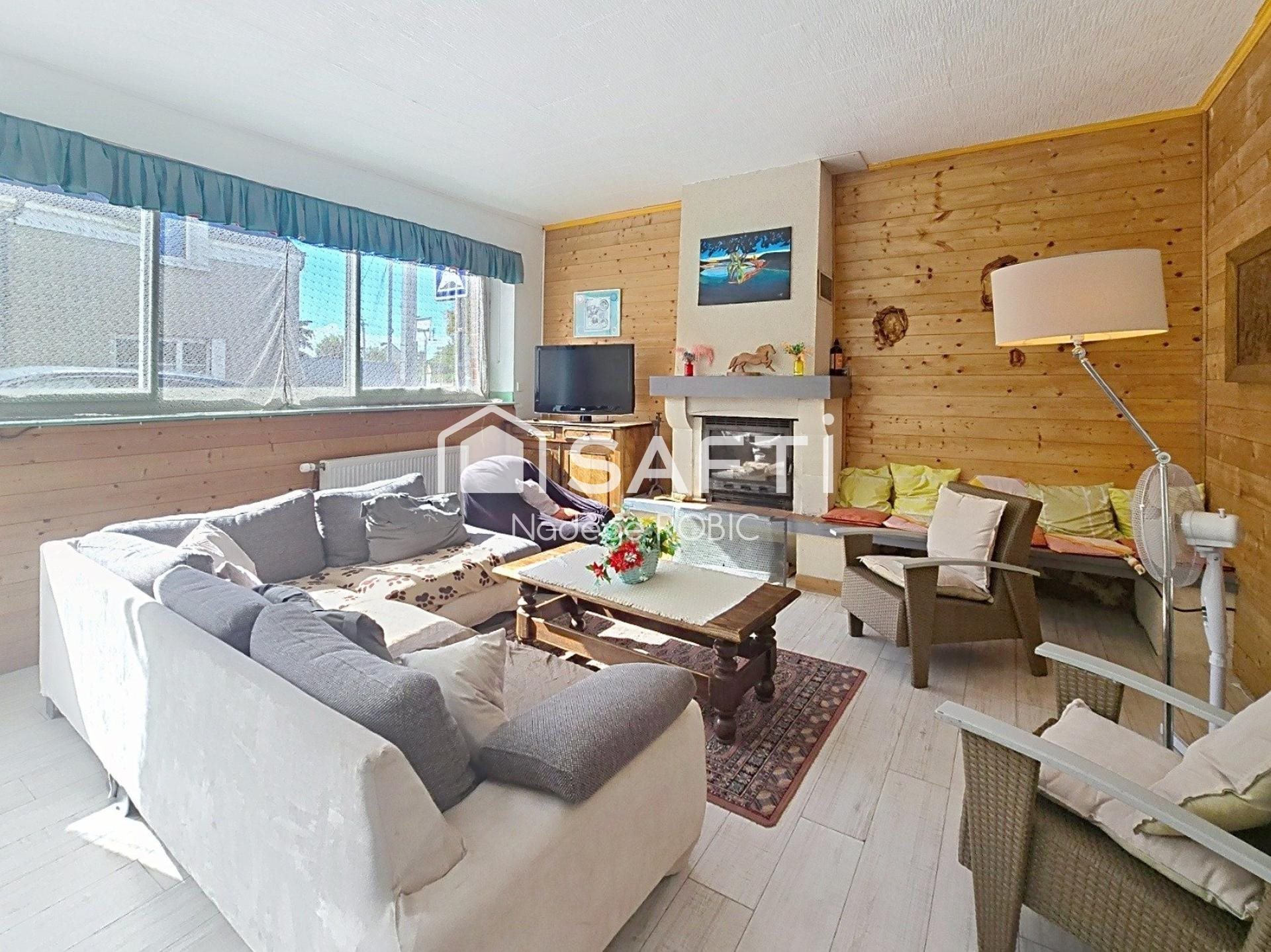 Maison à vendre, 167m², Etriché