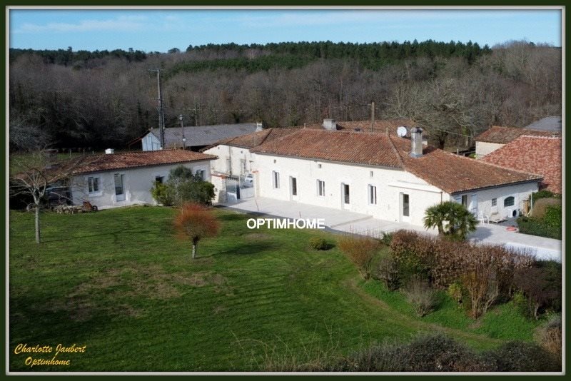 Maison à vendre, 148m², Brossac