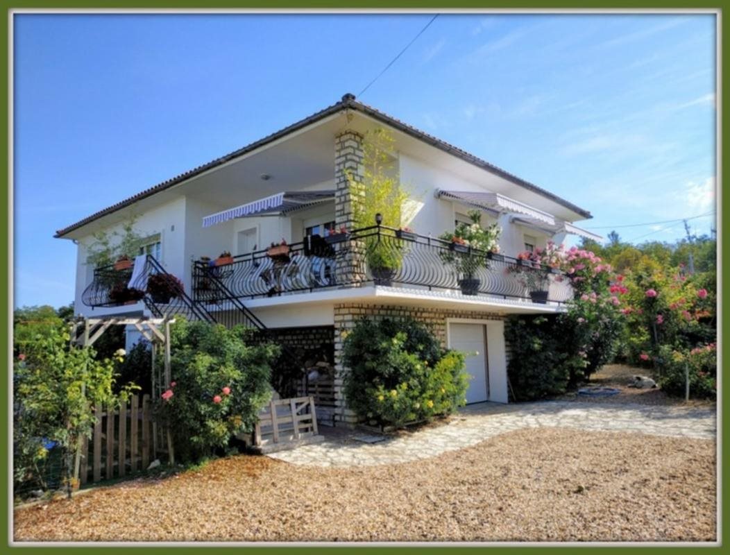 Maison à vendre, 202m², Chalais
