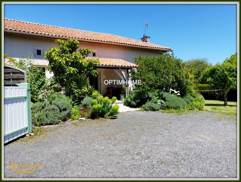 Maison à vendre, 150m², Châtignac