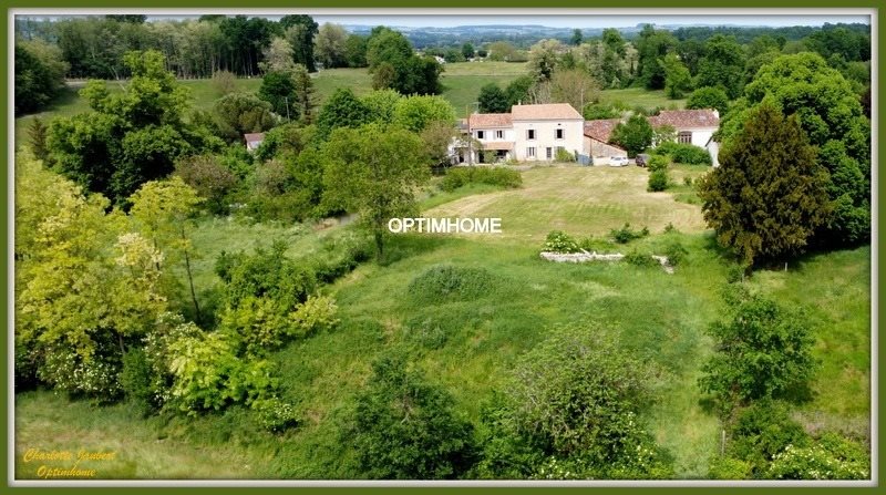 Maison à vendre, 224m², Aubeterre-sur-Dronne