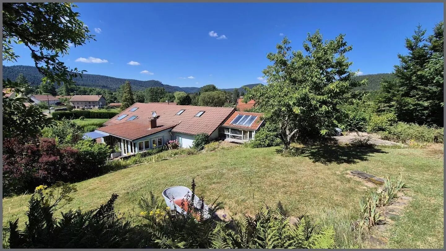 Maison à vendre, 242m², Taintrux