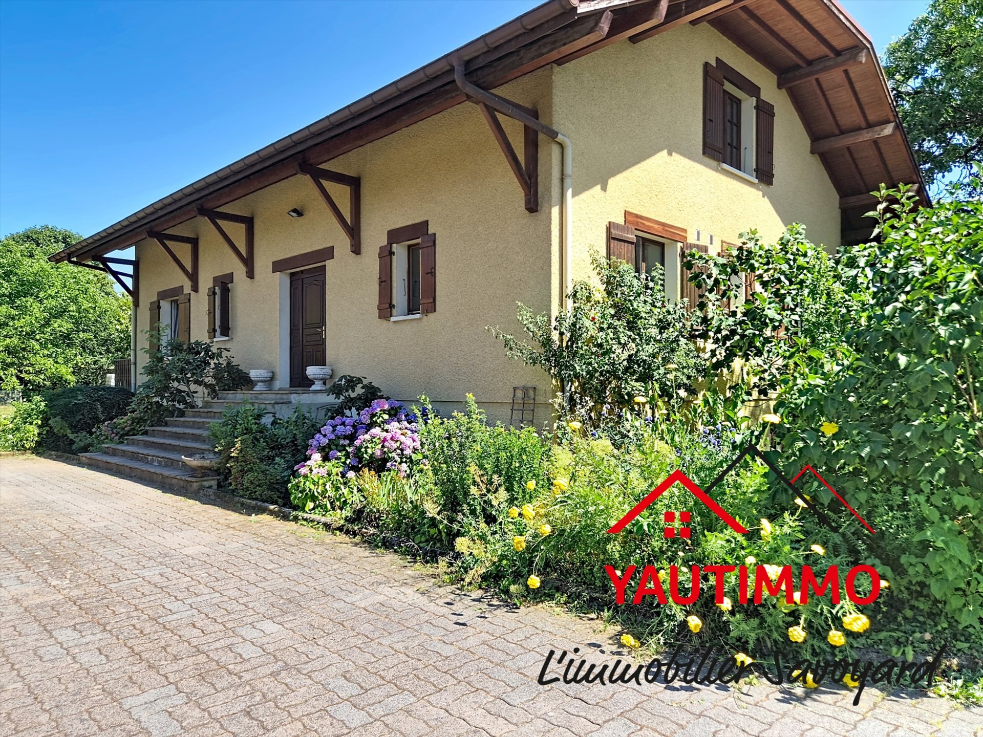 Maison à vendre, 246m², Cranves-Sales