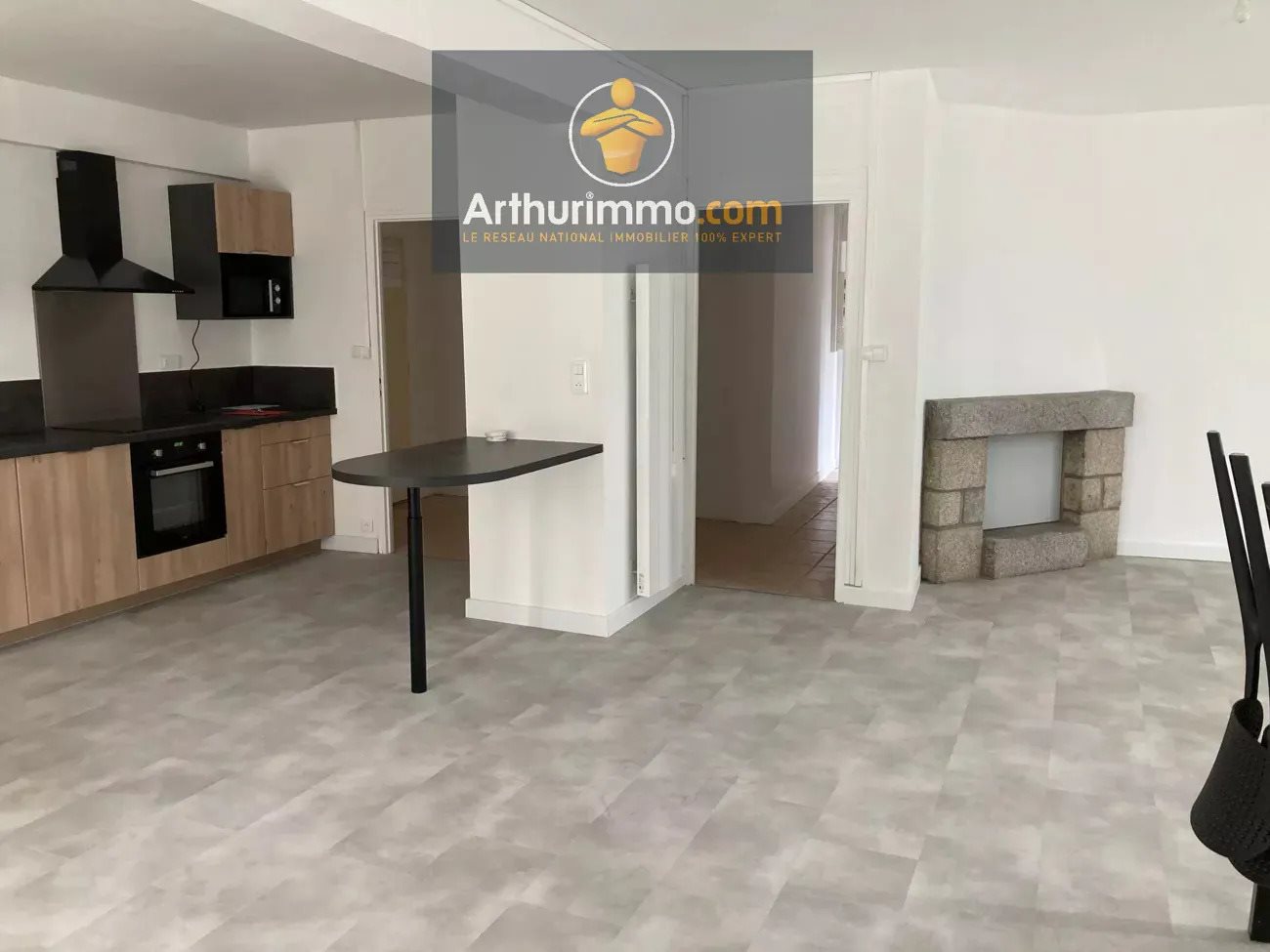 Appartement à louer, NaNm², Josselin