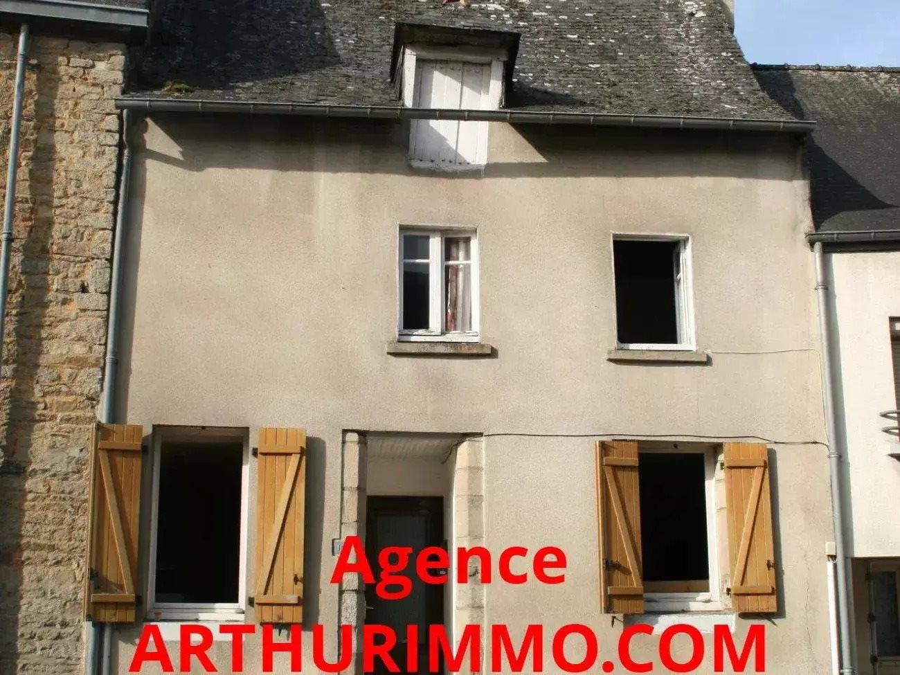Maison à vendre, 2m², Josselin