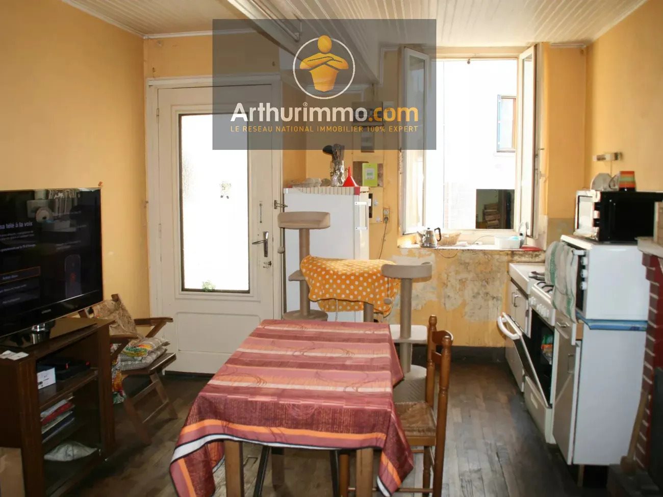 Maison à vendre, 2m², Josselin