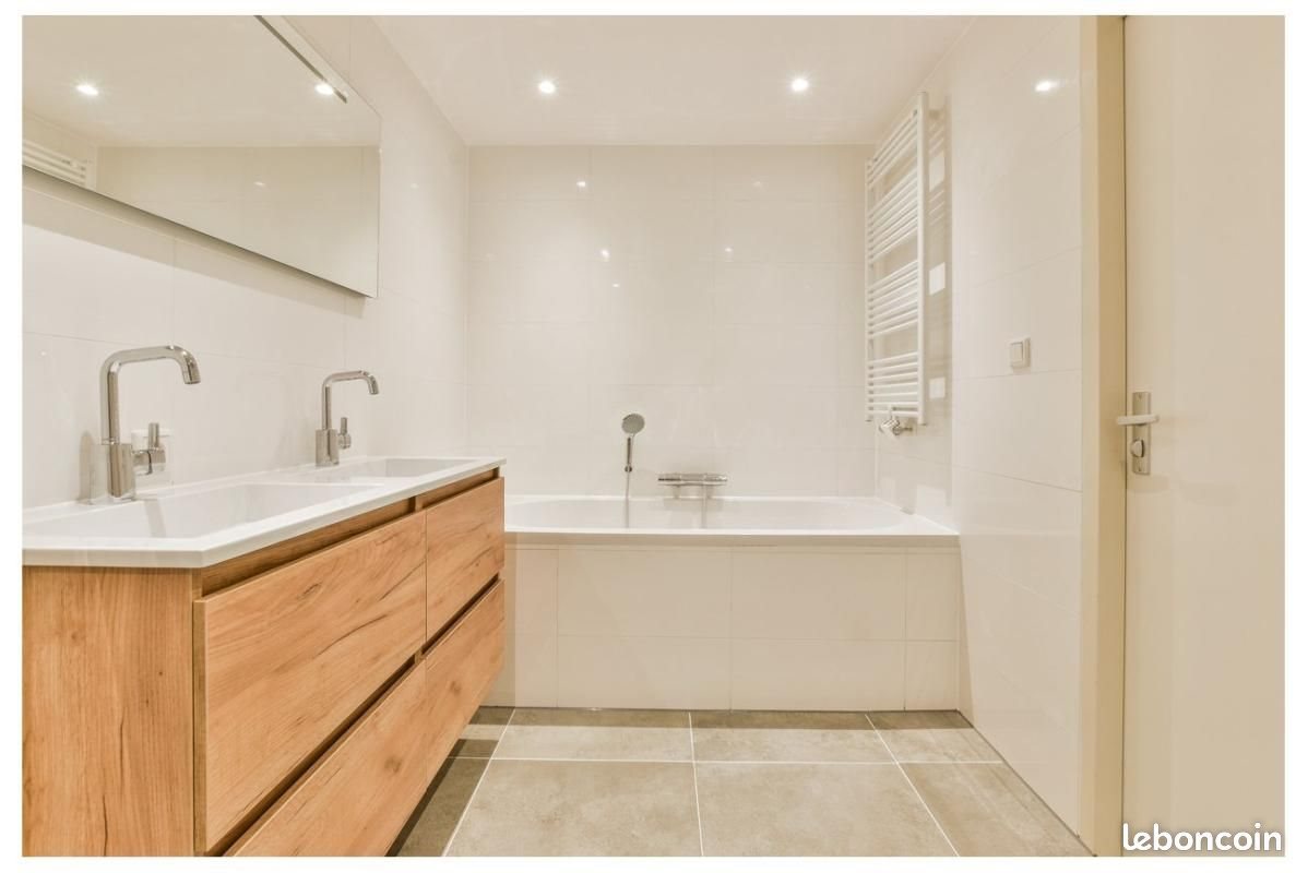 Appartement à vendre, 79m², Sanary-sur-Mer