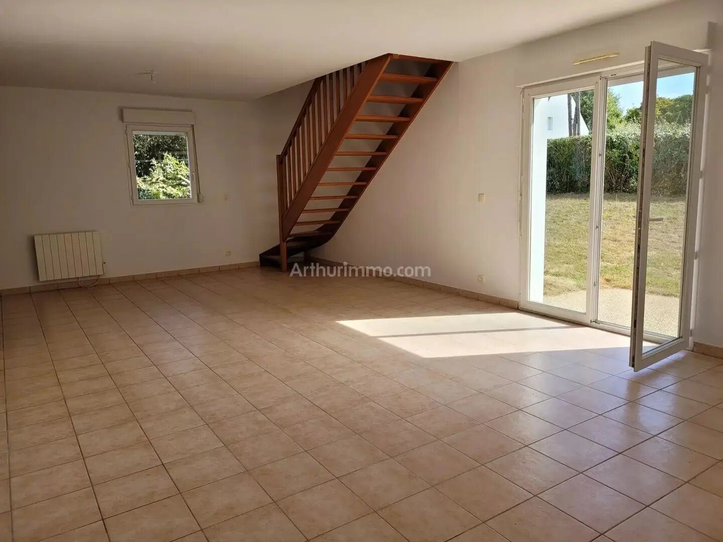 Maison à louer, 97m², Pluvigner