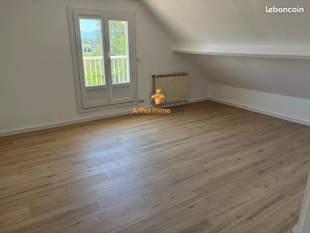 Appartement à louer, 72m², Idron