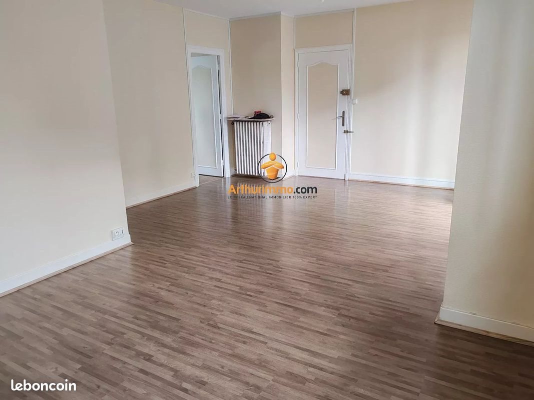 Appartement à louer, 82m², Billère