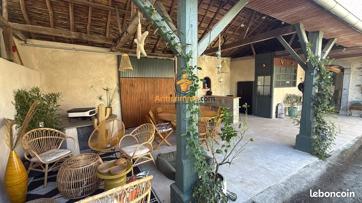 Maison à vendre, 254m², Pontacq