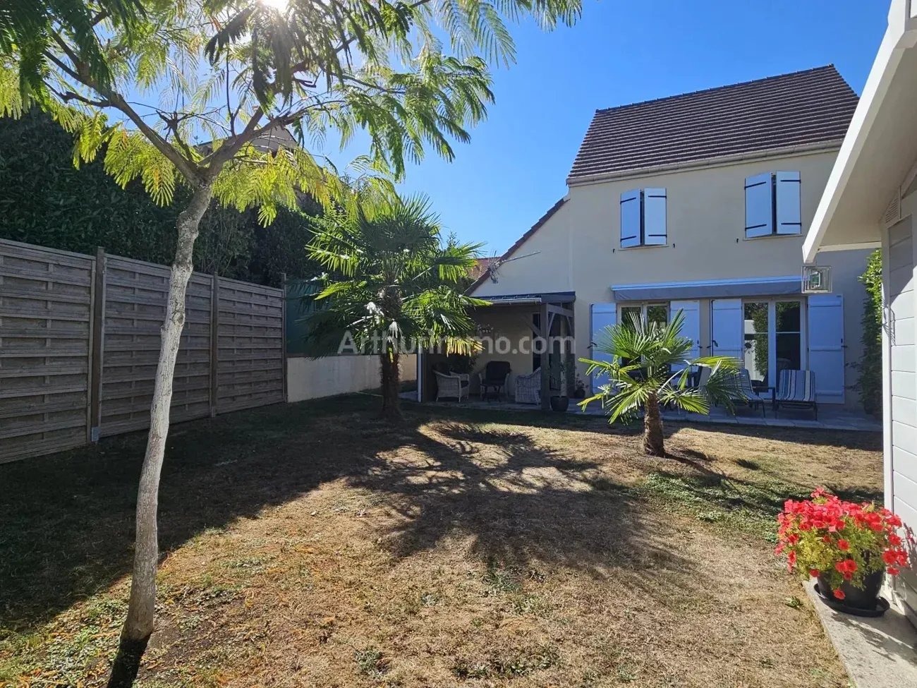 Maison à vendre, 1m², Linas