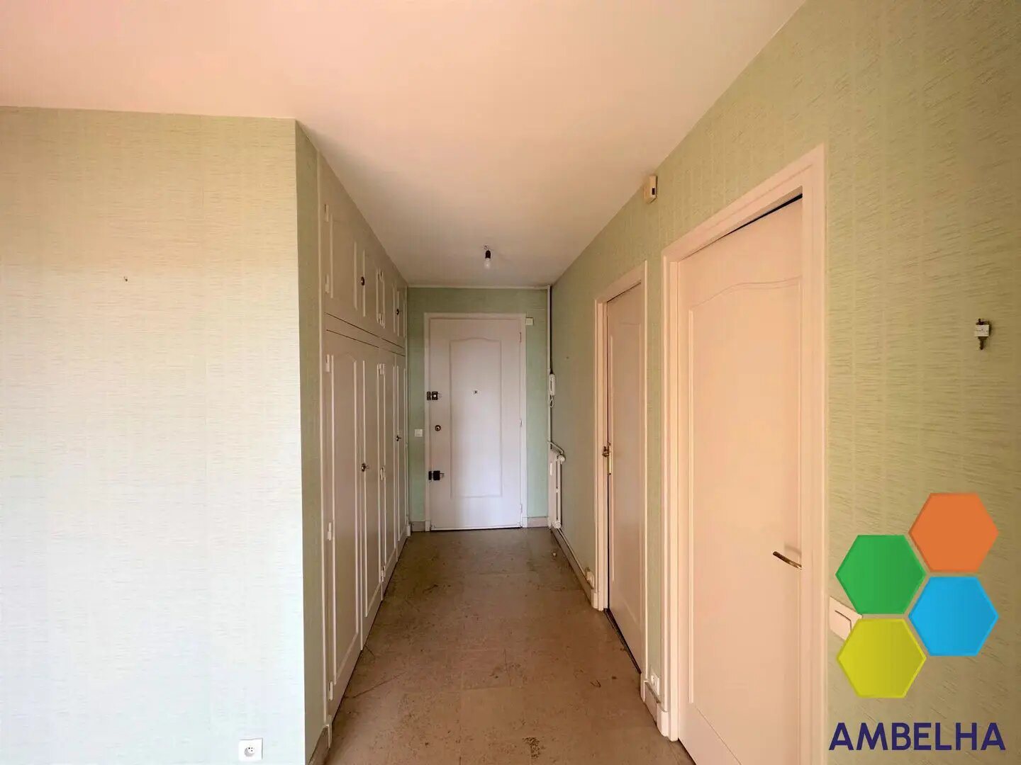 Appartement à louer, 93m², Tours
