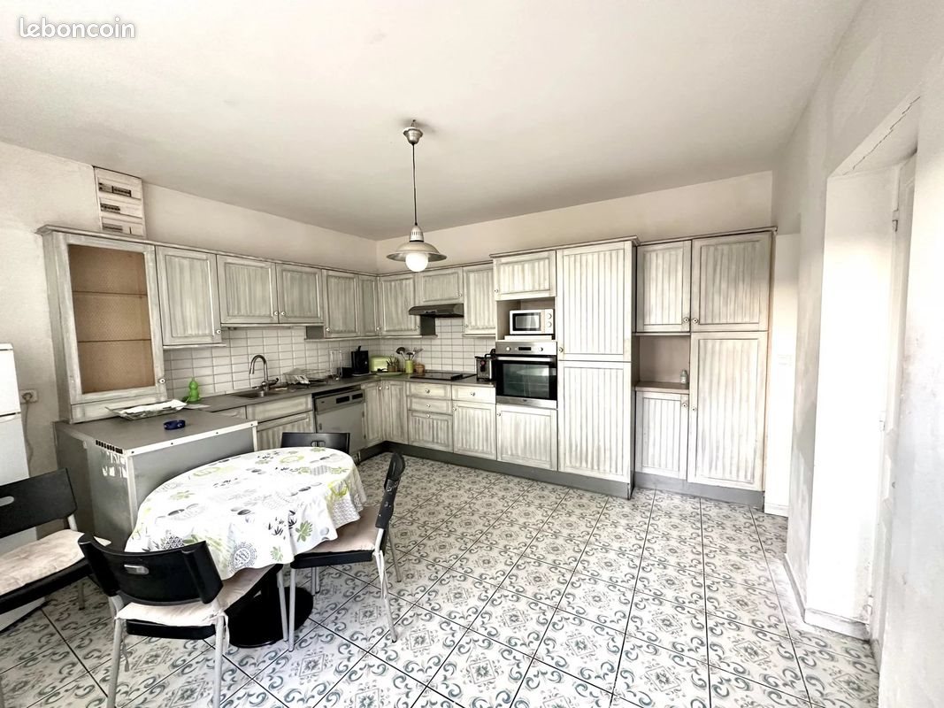Maison à vendre, 226m², Bornel