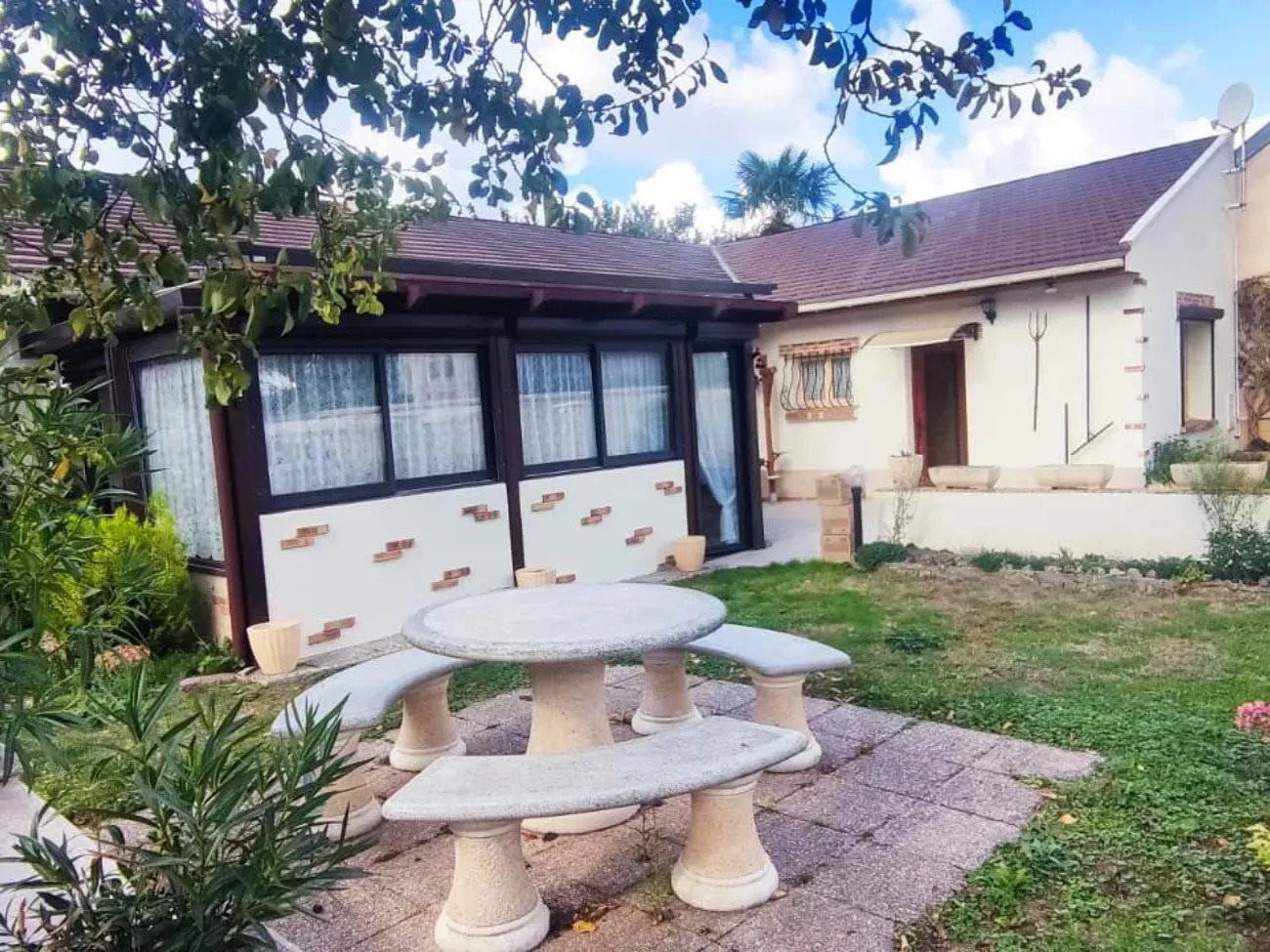 Maison à vendre, 1m², Belle-Eglise
