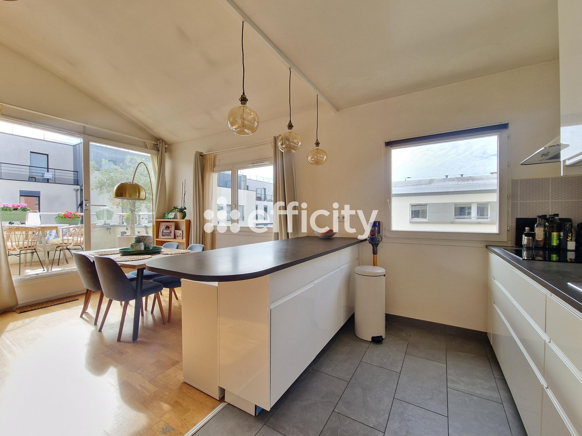 Appartement à vendre, 69m², Asnières-sur-Seine