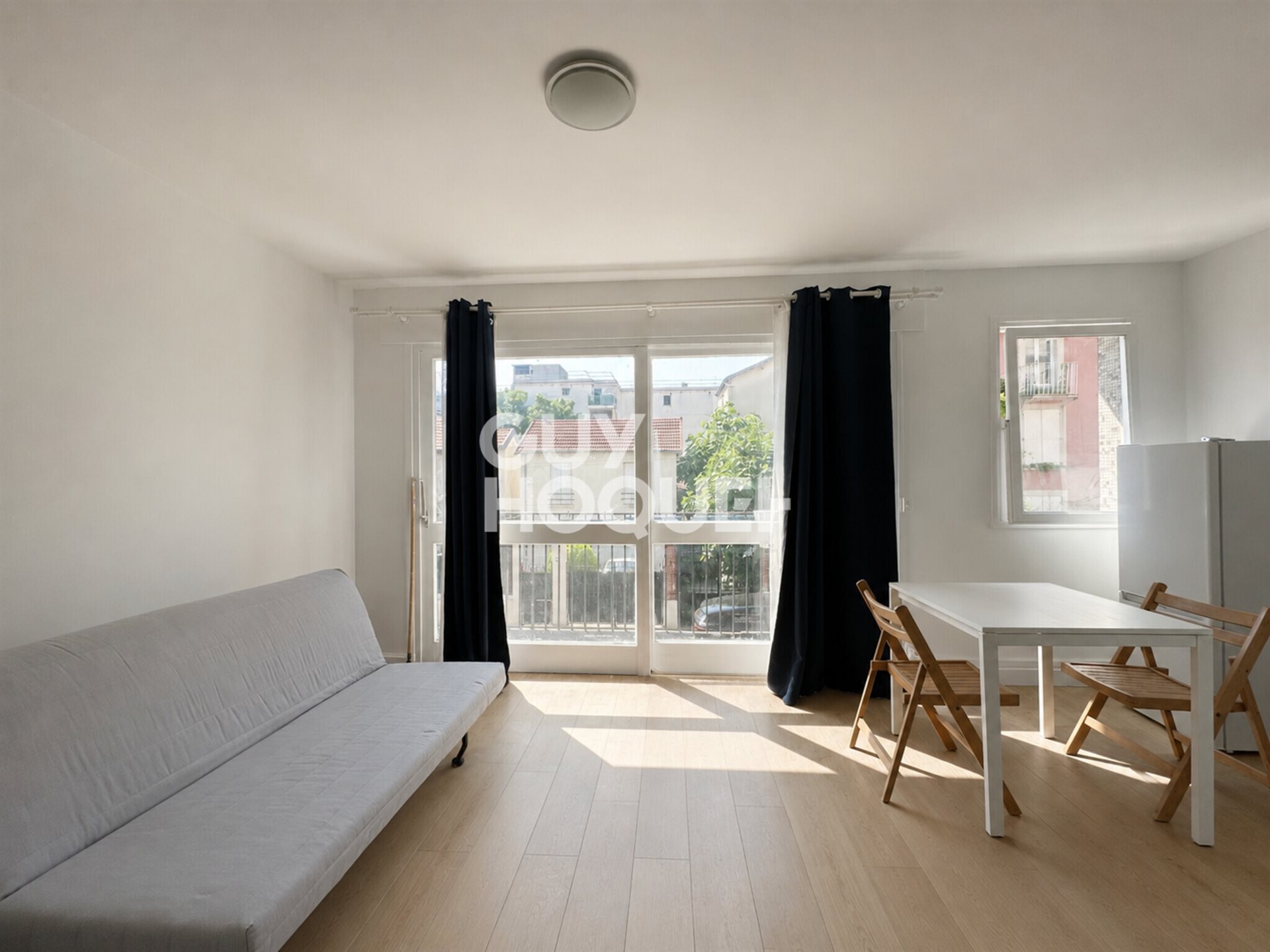 Appartement à louer, 29m², Courbevoie