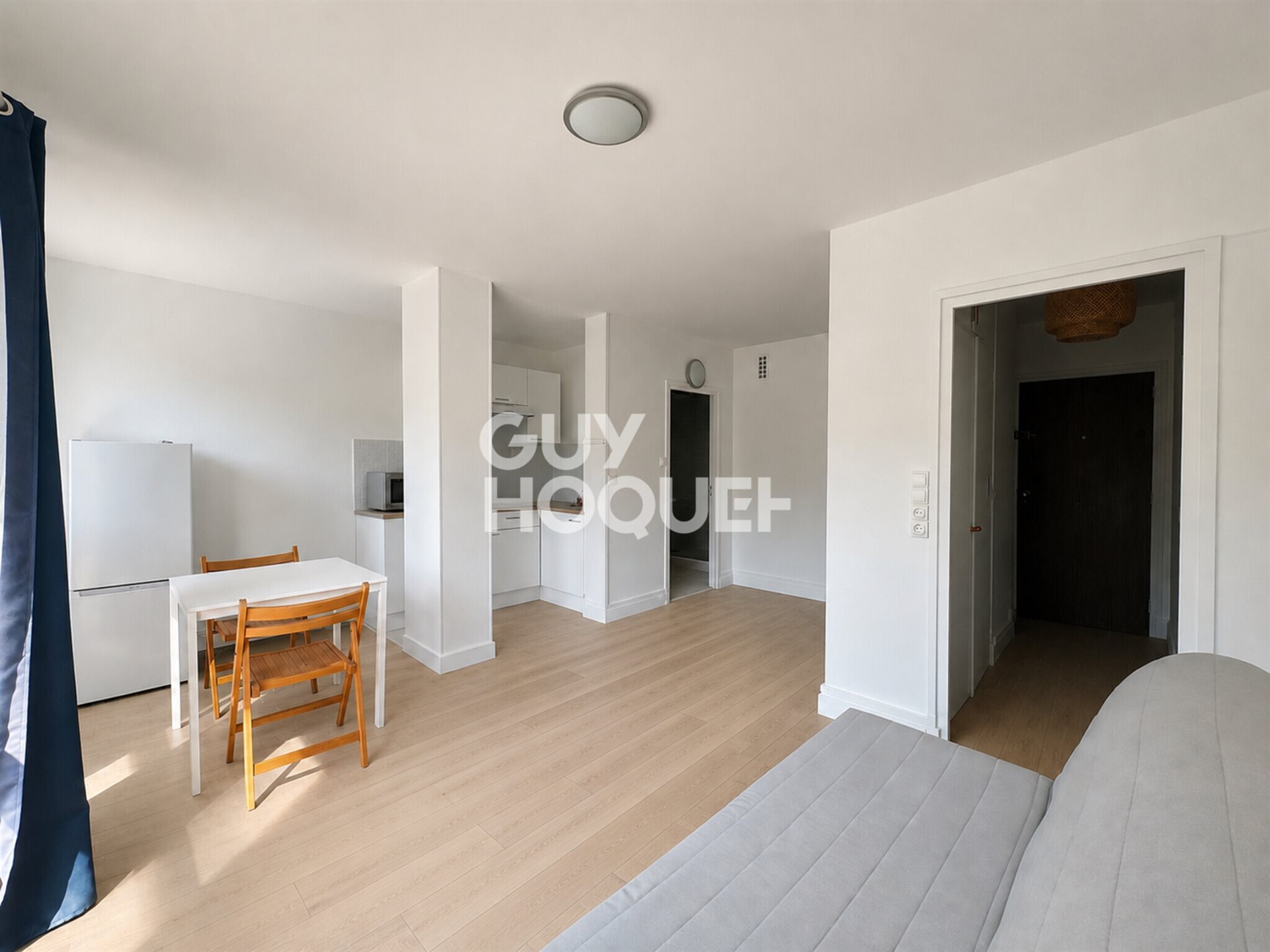 Appartement à louer, 29m², Courbevoie