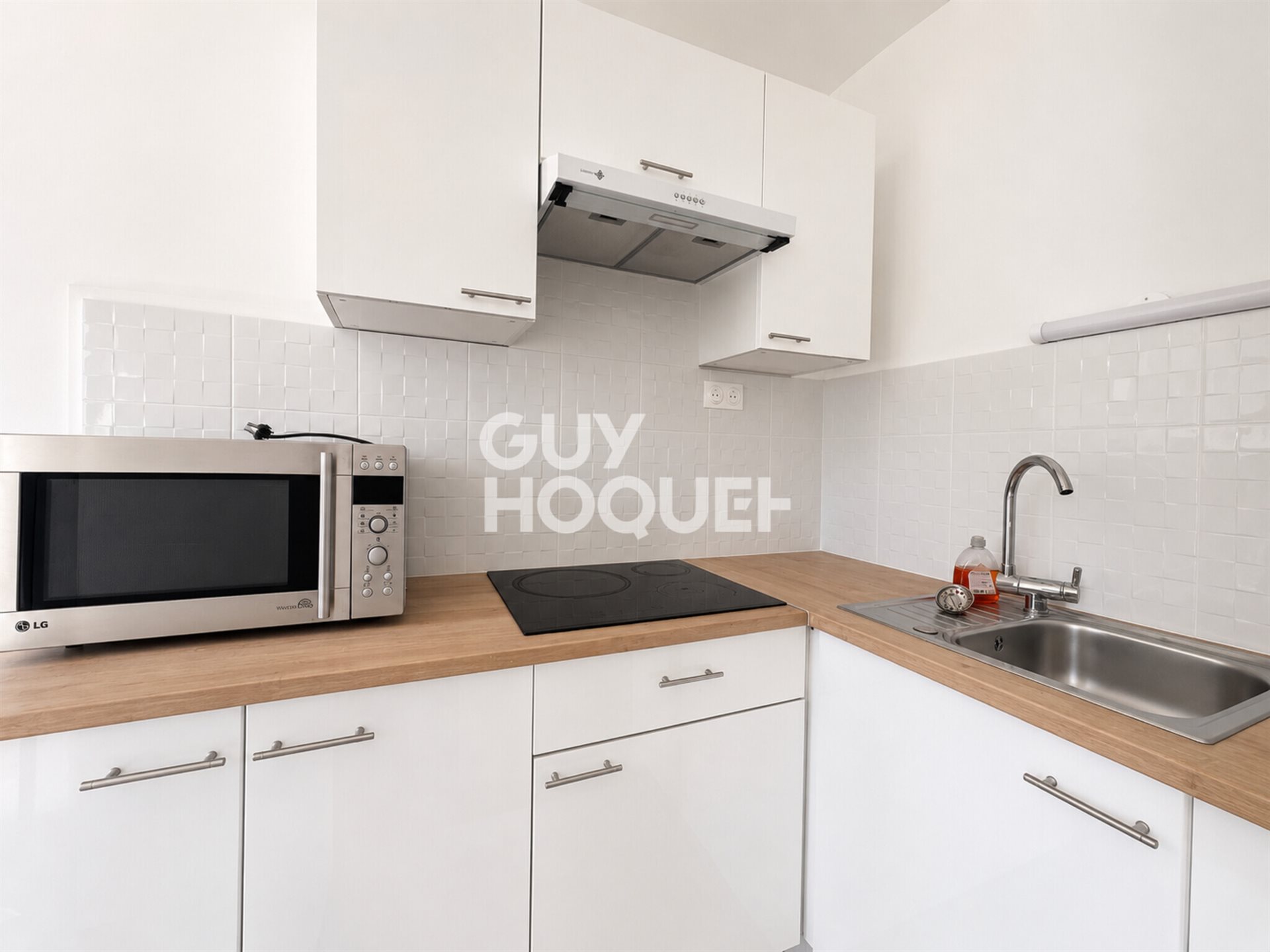 Appartement à louer, 29m², Courbevoie