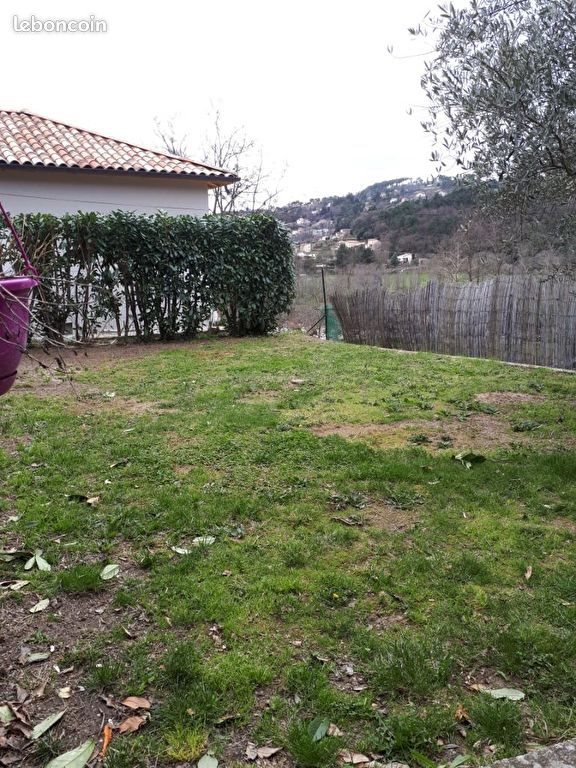 Maison à louer, 117m², Ucel