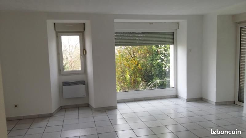 Maison à louer, 85m², Aubenas