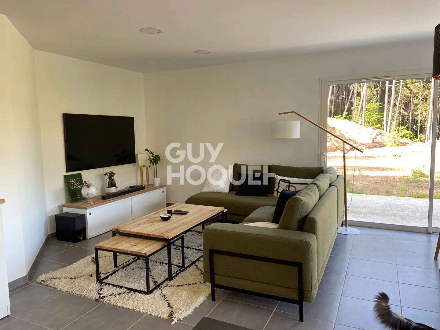 Maison à louer, 94m², Ucel