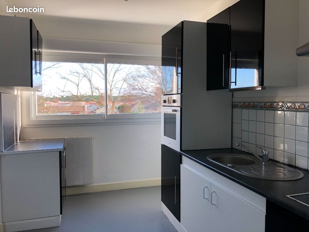 Appartement à louer, 69m², Parentis-en-Born