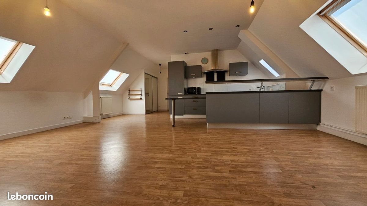 Appartement à louer, 80m², Landerneau
