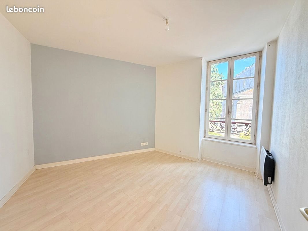 Appartement à louer, 45m², Landerneau