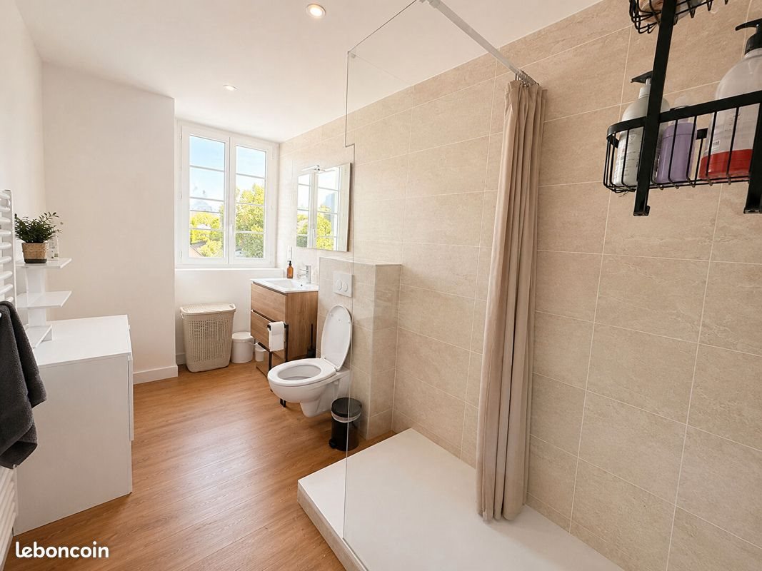 Appartement à louer, 71m², Le Faou