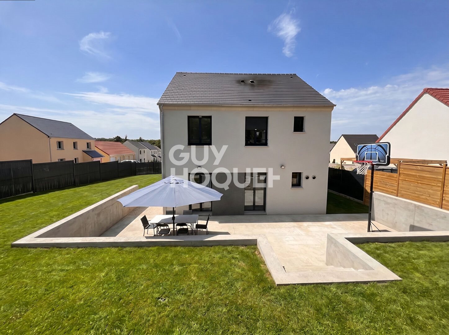 Maison à vendre, 104m², Mévoisins