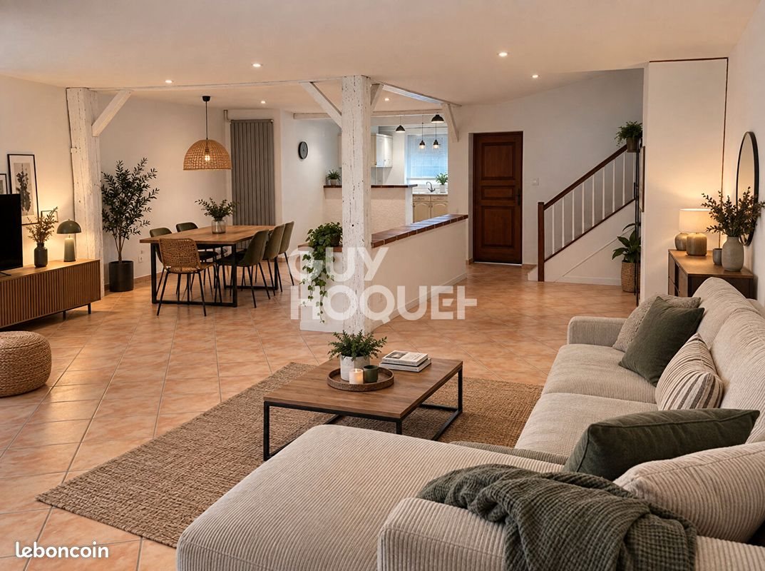 Maison à louer, 179m², Mas-Grenier