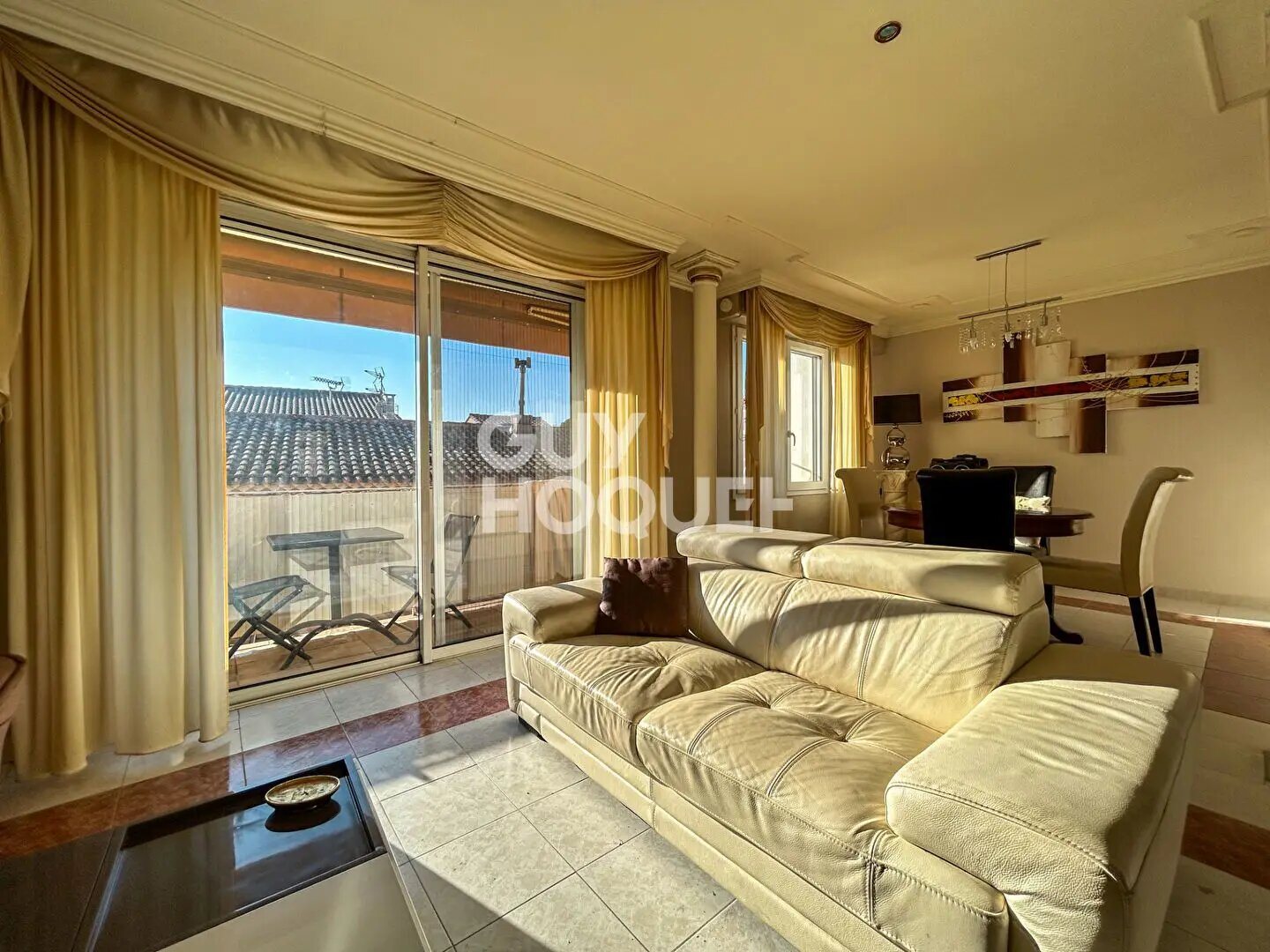 Appartement à vendre, 77m², Entraigues-sur-la-Sorgue
