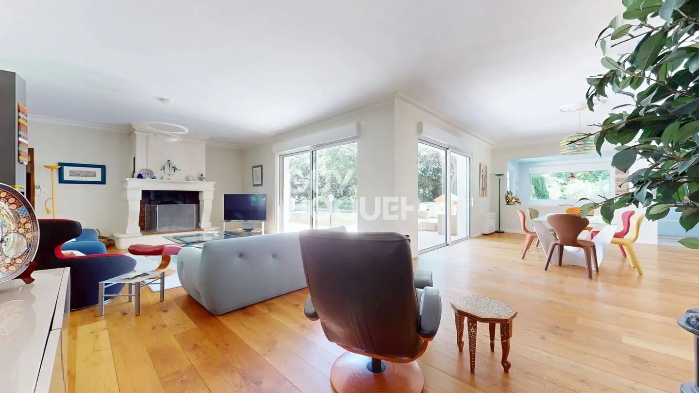 Maison à vendre, 235m², Carpentras