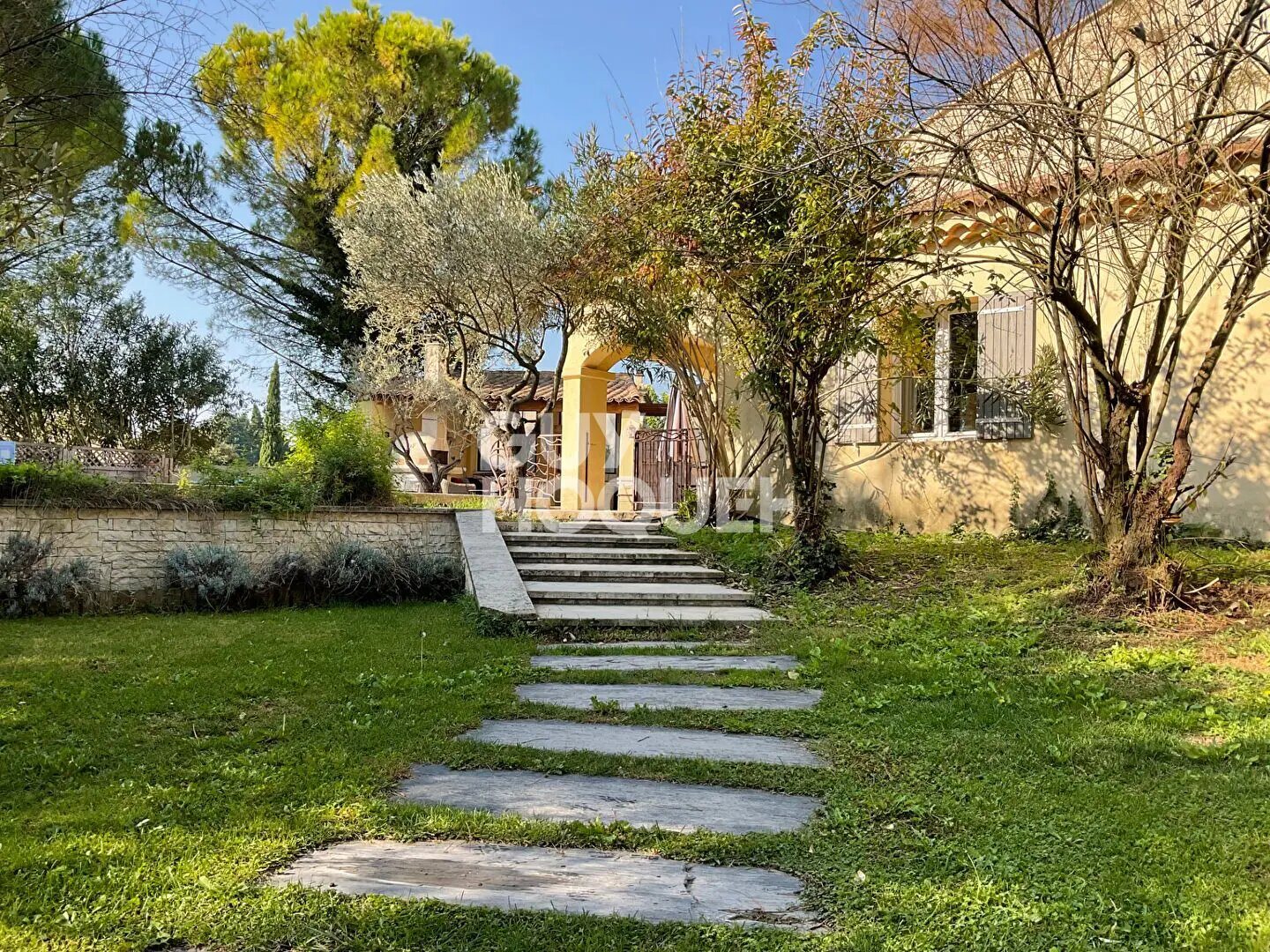 Maison à vendre, 235m², Althen-des-Paluds