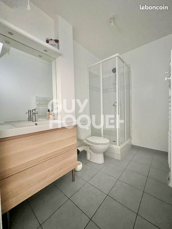 Appartement à louer, 27m², Massy