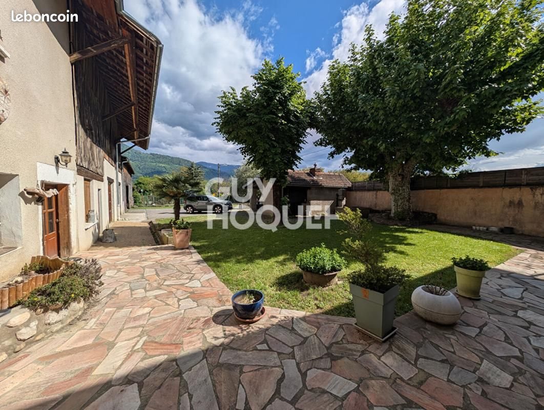 Maison à vendre, 151m², La Buissière