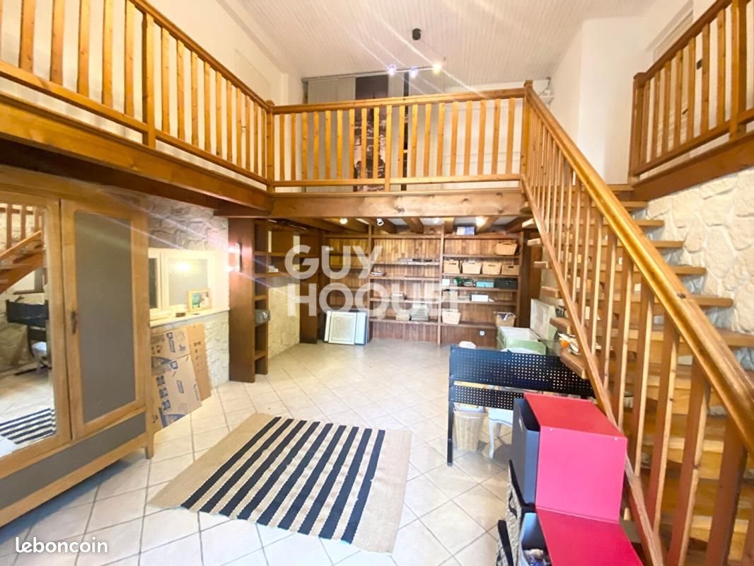 Maison à vendre, 151m², La Buissière