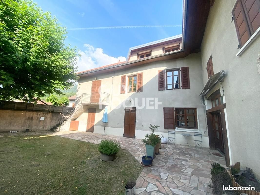 Maison à vendre, 148m², La Buissière