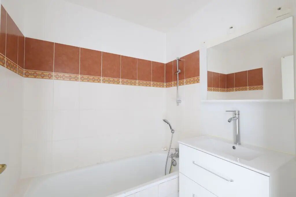 Appartement à vendre, 62m², Savigny-le-Temple