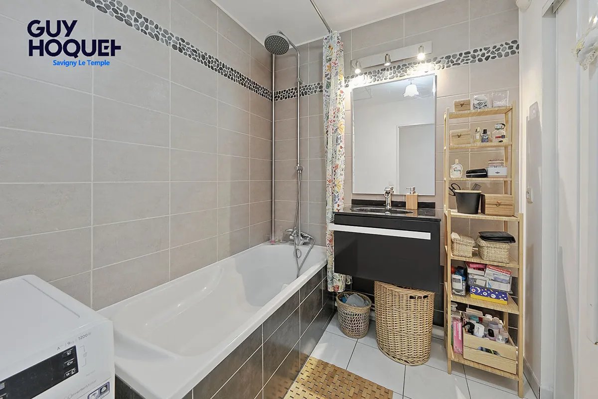 Appartement à vendre, 75m², Savigny-le-Temple