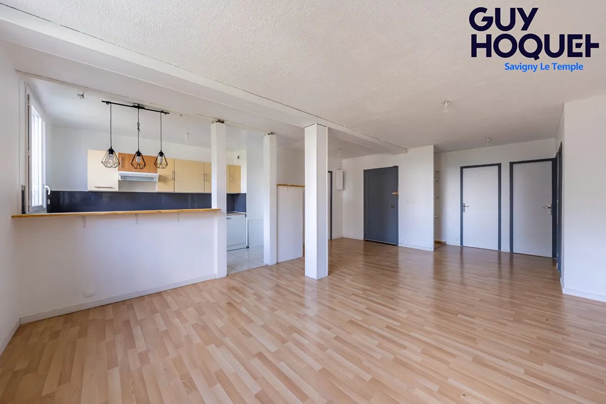 Appartement à louer, 68m², Savigny-le-Temple